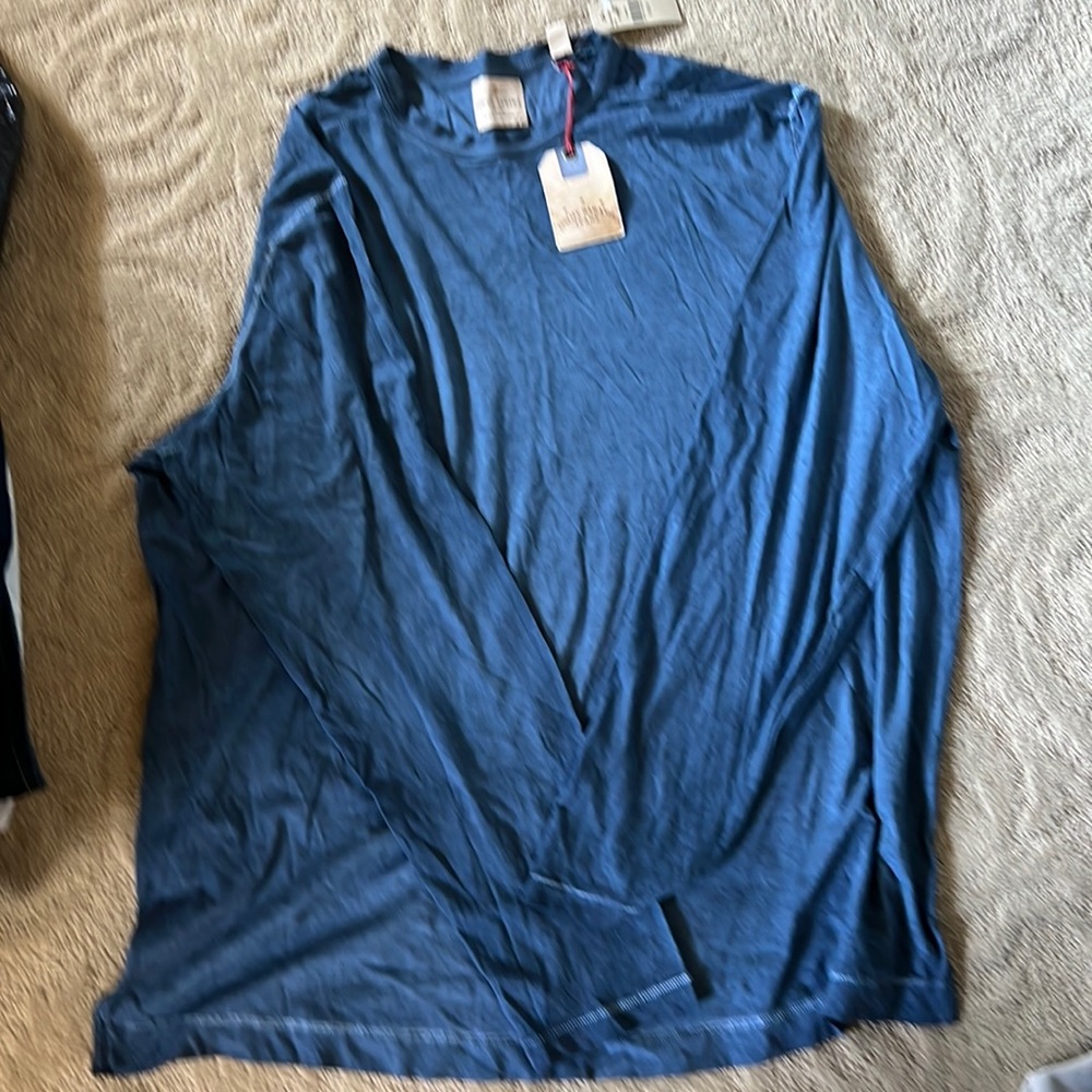 Tommy bahama brand new light weight long sleeve shirt size 2xb